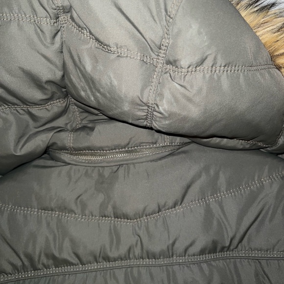 Hollister Faux Fur Lined Jacket - Picture 6 of 6